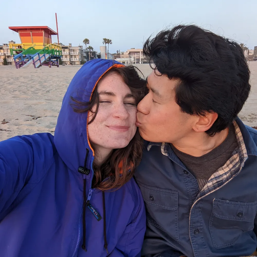 Mar 2022 | Daniel Moves to LA