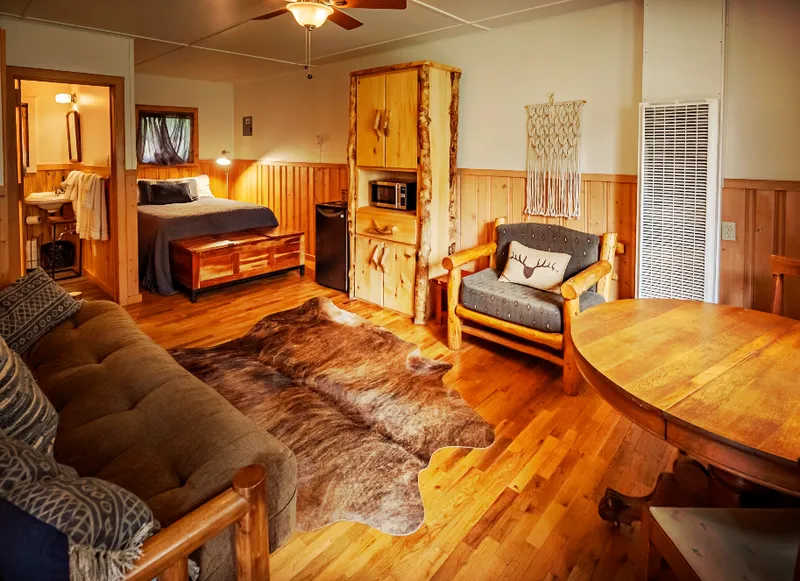 Yucca Cabin
